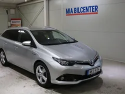 Silver Begagnad 2017 Toyota Auris Touring Sports Comfort Kombi | 129 000 kr (Bra pris)
