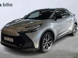 Silver Begagnad 2023 Toyota C-HR Style SUV | 349 900 kr (Marknadspris)