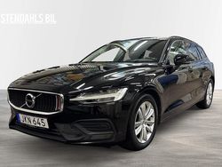 Svart Begagnad 2019 Volvo V60 Momentum Kombi | 259 000 kr (Marknadspris)