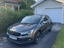 Grå Begagnad 2015 DS Automobiles DS4 Halvkombi | 109 999 kr