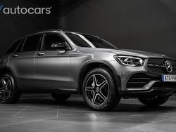 Grå Begagnad 2022 Mercedes GLC300 Premium SUV | 498 750 kr