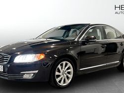 Svart (black) Begagnad 2014 Volvo S80 Summum Sedan | 144 900 kr (Lite dyr)