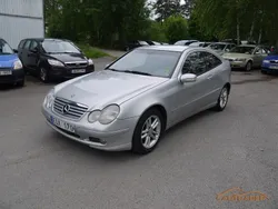 Silver Begagnad 2006 Mercedes C180 Sportkupé | 25 000 kr (Bra pris)