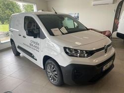 Vit Ny 2025 Citroën Berlingo Business Class Minibuss | 363 250 kr (Lite dyr)