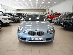 Blå Begagnad 2012 BMW 118 Urban Line Halvkombi | 159 900 kr (Lite dyr)