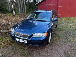 Begagnad 2006 Volvo V70 Kombi | 46 000 kr (Lite dyr)