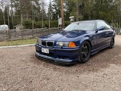 Begagnad 1993 BMW M3 Sportkupé | 270 000 kr