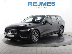 Svart Begagnad 2021 Volvo V60 Inscription Kombi | 299 500 kr (Marknadspris)