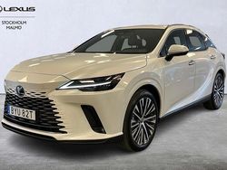 Vit Begagnad 2024 Lexus RX450h+ Executive Line SUV | 799 000 kr
