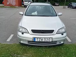 Grå Begagnad 2003 Opel Astra Kombi | 15 000 kr (Dyr)