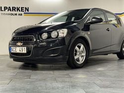 Svart Begagnad 2012 Chevrolet Aveo Halvkombi | 39 500 kr (Marknadspris)