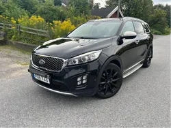 Svart Begagnad 2017 Kia Sorento 3 SUV | 164 900 kr (Marknadspris)