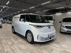 Vit Begagnad 2023 VW ID. Buzz Van | 906 250 kr