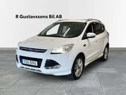 Vit Begagnad 2016 Ford Kuga Titanium SUV | 159 900 kr (Marknadspris)