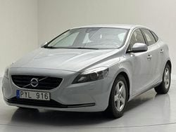 Ljusblå Begagnad 2013 Volvo V40 Summum | 115 000 kr (Marknadspris)