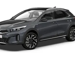 Grå Begagnad 2024 Kia XCeed SUV | 349 300 kr (Marknadspris)