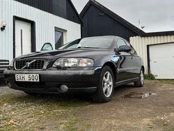 Grå Begagnad 2002 Volvo S60 Sedan | 19 500 kr