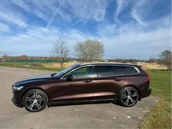 Brun Begagnad 2019 Volvo V60 Kombi | 287 499 kr (Bra pris)