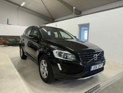 Svart Begagnad 2016 Volvo XC60 Standard SUV | 129 900 kr (Marknadspris)