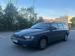 Grå Begagnad 2003 Volvo V70 Business Edition Kombi | 17 900 kr (Bra pris)