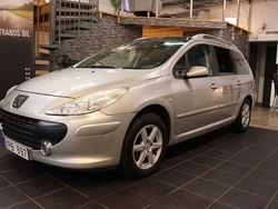 Grå Begagnad 2006 Peugeot 307 Kombi | 22 900 kr (Marknadspris)