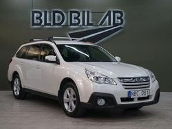 Vit Begagnad 2013 Subaru Outback SUV | 89 900 kr (Marknadspris)