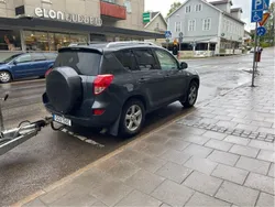 Grå Begagnad 2007 Toyota RAV4 SUV | 57 000 kr (Marknadspris)