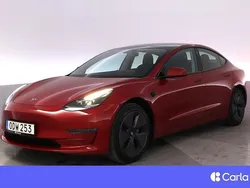 Röd Begagnad 2022 Tesla Model 3 Long Range Sedan | 334 900 kr (Marknadspris)