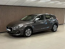 Brun Begagnad 2018 Hyundai i30 Halvkombi | 159 700 kr (Marknadspris)
