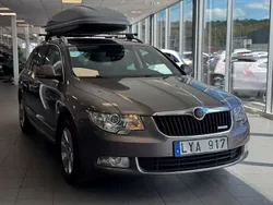 Ljusbrun (brun) Begagnad 2013 Skoda Superb GreenLine Kombi | 79 900 kr