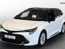 Vit Begagnad 2022 Toyota Corolla Kombi | 279 900 kr (Marknadspris)