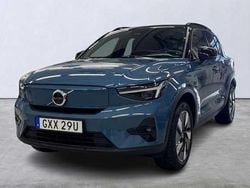 Blå Begagnad 2024 Volvo XC40 Plus SUV | 449 900 kr (Marknadspris)