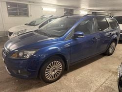 Blå Begagnad 2009 Ford Focus Titanium Kombi | 69 900 kr (Dyr)
