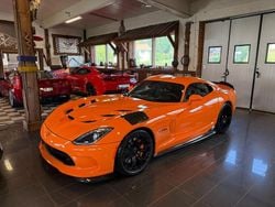 Orange Begagnad 2014 Dodge Viper Sportkupé | 1 699 000 kr
