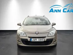 Ljusbrun Begagnad 2011 Renault Mégane GrandTour Kombi | 39 900 kr (Bra pris)