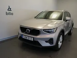 Silver Begagnad 2023 Volvo XC40 Core SUV | 359 500 kr (Marknadspris)
