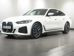 Vit Begagnad 2023 BMW i4 M Sport Sedan | 499 900 kr