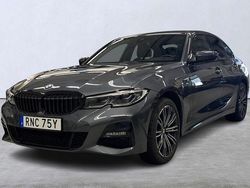 Grå Begagnad 2020 BMW 330 Shadowline Sedan | 339 900 kr