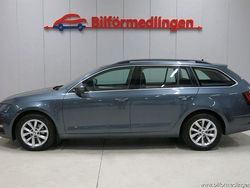 Mörkgrå Begagnad 2019 Skoda Octavia G-TEC Kombi | 154 900 kr (Marknadspris)