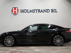 Svart Begagnad 2018 Porsche Panamera 4 Sedan | 629 900 kr (Superpris)