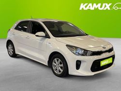Vit Begagnad 2017 Kia Rio Halvkombi | 144 800 kr (Marknadspris)