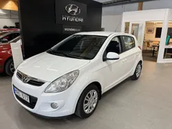 Vit Begagnad 2011 Hyundai i20 Premium Halvkombi | 64 900 kr (Lite dyr)