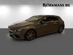 Mörkgrå (mgrå) Begagnad 2020 Mercedes 180 Sedan | 249 000 kr