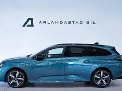 Blå Begagnad 2022 Peugeot 308 GT Halvkombi | 388 700 kr