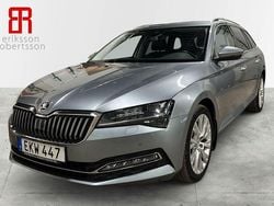 Grå Begagnad 2020 Skoda Superb Kombi | 259 900 kr (Marknadspris)