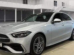 Silver Begagnad 2024 Mercedes C300e Advanced Plus Sedan | 579 000 kr (Marknadspris)