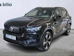Svart Begagnad 2022 Volvo XC40 Plus SUV | 319 000 kr