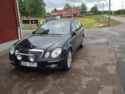 Svart Begagnad 2007 Mercedes E320 Kombi | 40 000 kr (Marknadspris)