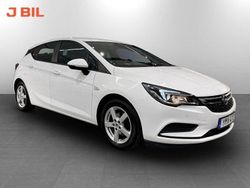 Vit Begagnad 2017 Opel Astra Enjoy Halvkombi | 134 900 kr (Marknadspris)