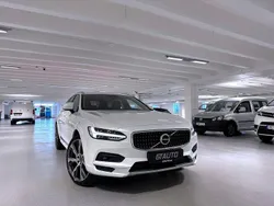 Vit Begagnad 2022 Volvo V90 CC Kombi | 529 900 kr